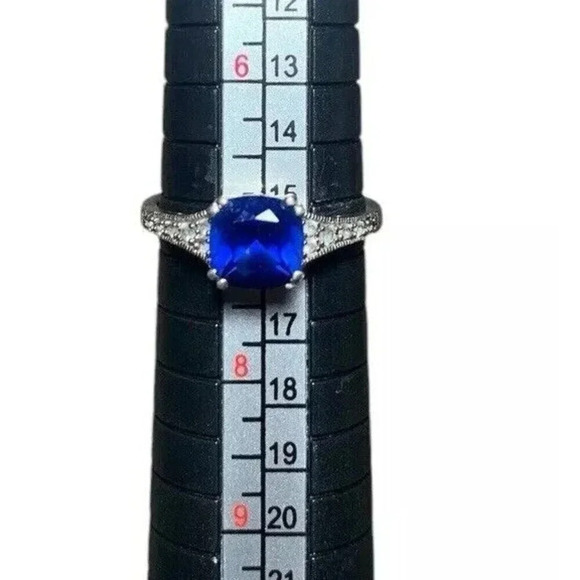 Sterling Silver Sapphire Ring Size 7 Lab Created Square Stone Cubic Zircona - Picture 2 of 8